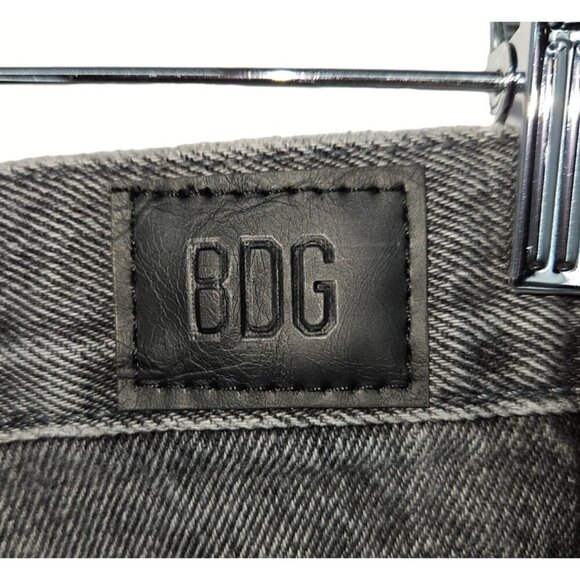 BDG Slim Straight Jeans Sz 26 2 High Rise Button Fly Patchwork Frayed Distressed - Picture 4 of 15